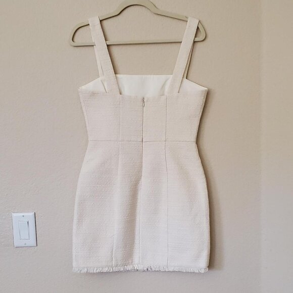 Aritzia Babaton Times Tweed Dress in Off-White size 6 US - Picture 5 of 7